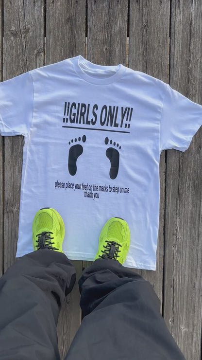 Vidéo GIRLS ONLY T-SHIRT (noir)